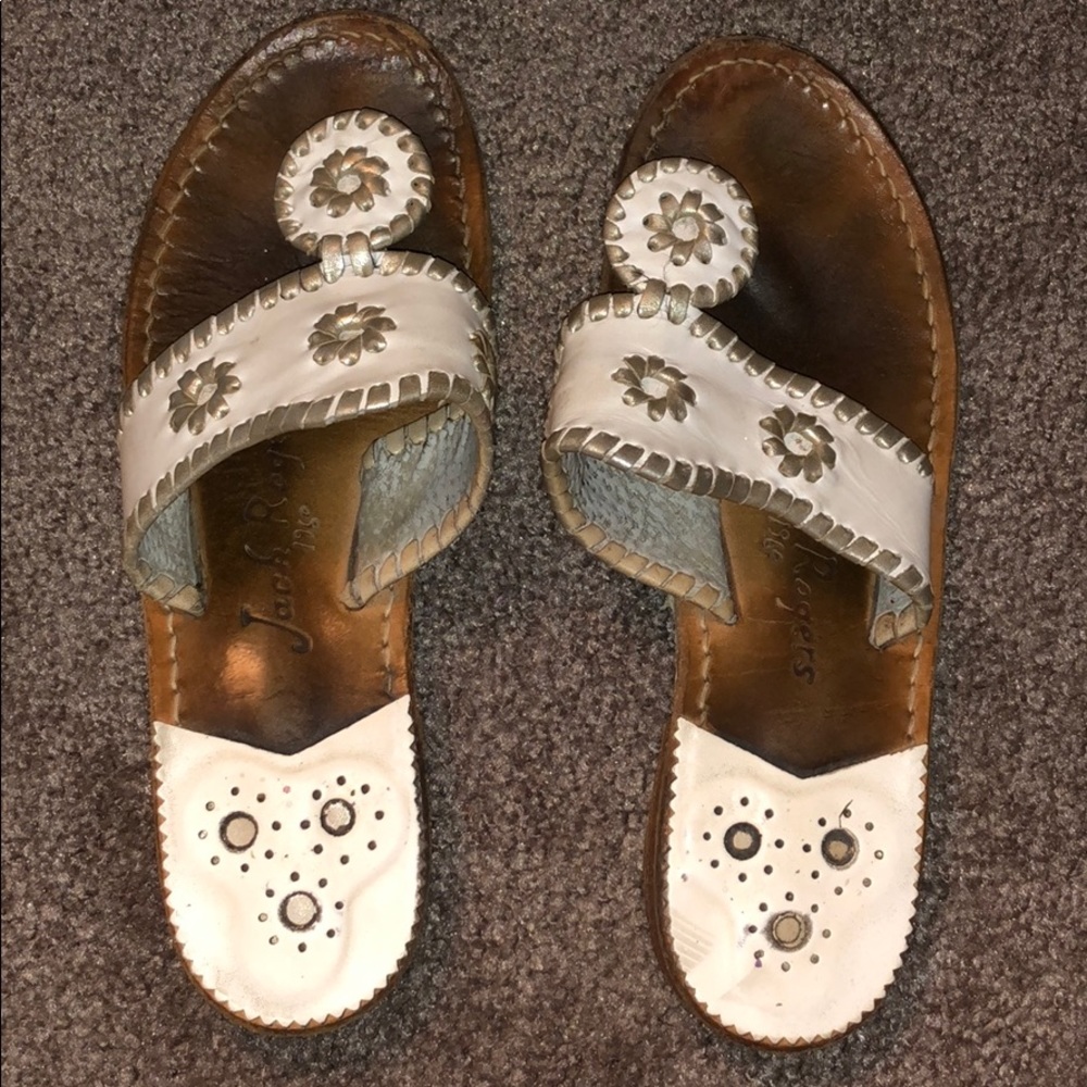 Hampton’s Thong Jack Rogers
